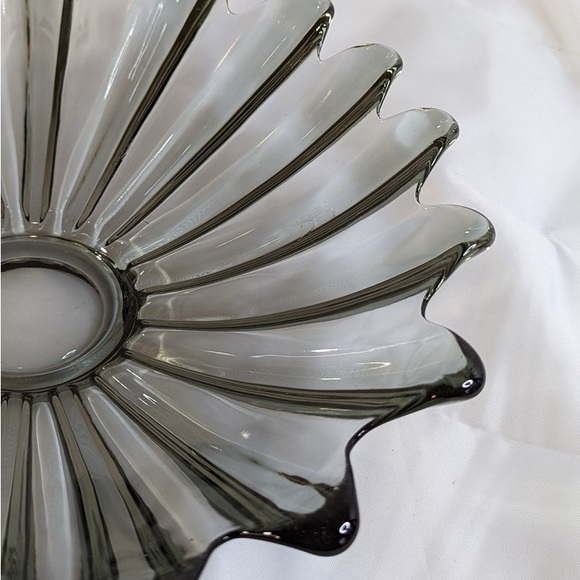 Vintage Federal Glass Celestial Smoke Iridescent Centerpiece Bowl - Picture 10 of 10